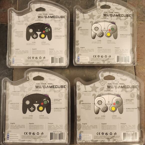 4 Gamecube Controllers - Black & Silver/Platinum (NEW) - Nintendo - Picture 6 of 8